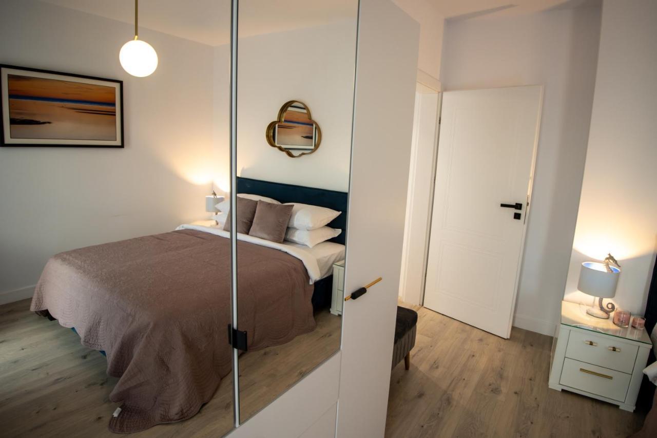 The Clock Apartment Voluntari Exterior foto